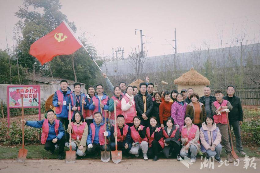 党建引领生态蝶变：武城村“唯爱小花园”绘就乡村振兴新图景.docx