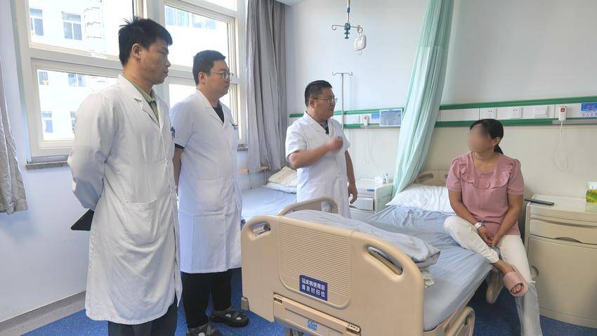 十堰太和医院射频消融术破难题鄂西北首解梅杰综合征之苦.doc