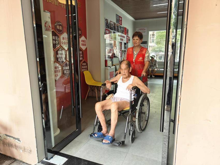 胜利社区：环境蝶变+志愿服务 文明创建见成效(1).docx