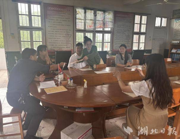 2025年秋畈雄小学教联体“课内比教学”赛课活动简报(1).docx