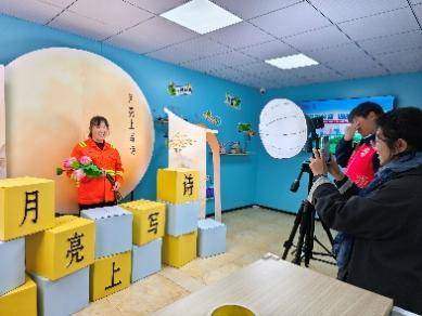 新华街道携手多方力量，温情致敬“城市美容师”：环卫工人节公益行动传递社区暖意.docx