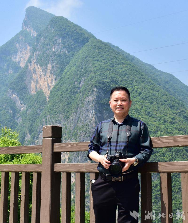竹山摄协陈昌荣作品荣获国家级2项摄影赛大奖 - 湖北日报新闻客户端