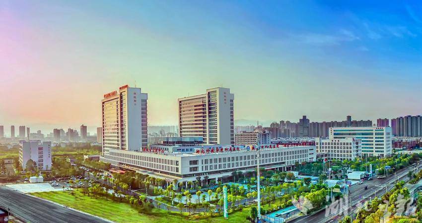 麻城市人民医院多措并举推进医院高质量发展.doc