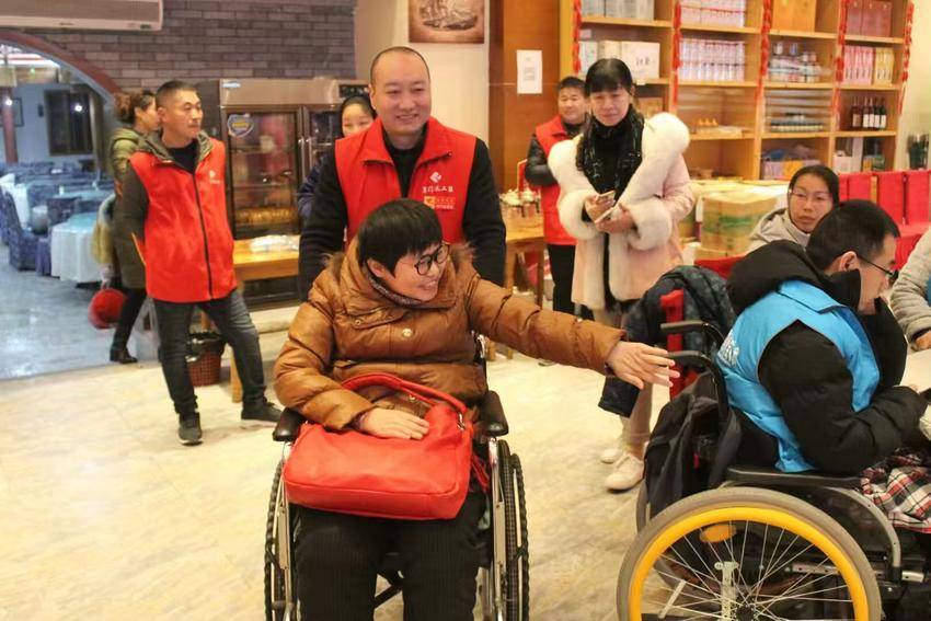 扶弱助残，乐在其中