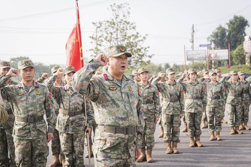 11.4  新闻稿（普通民兵连试点建设改稿）.docx