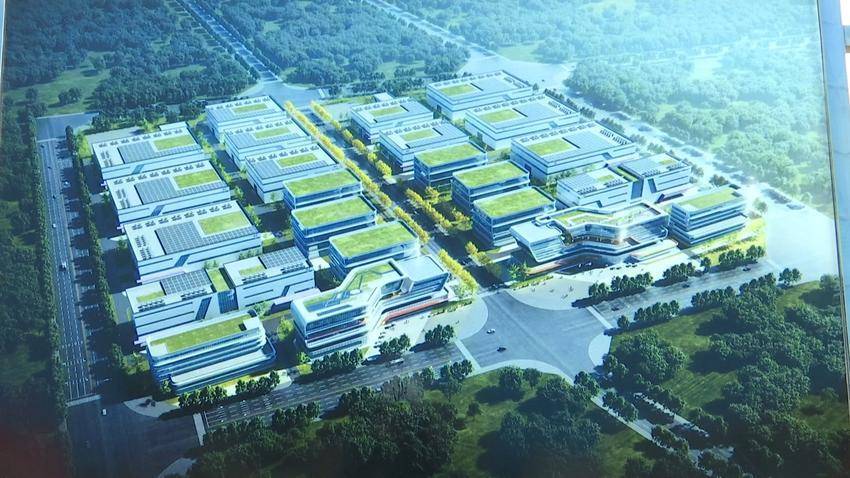 华容半导体产业园项目三号生产车间主体结构封顶(1).doc