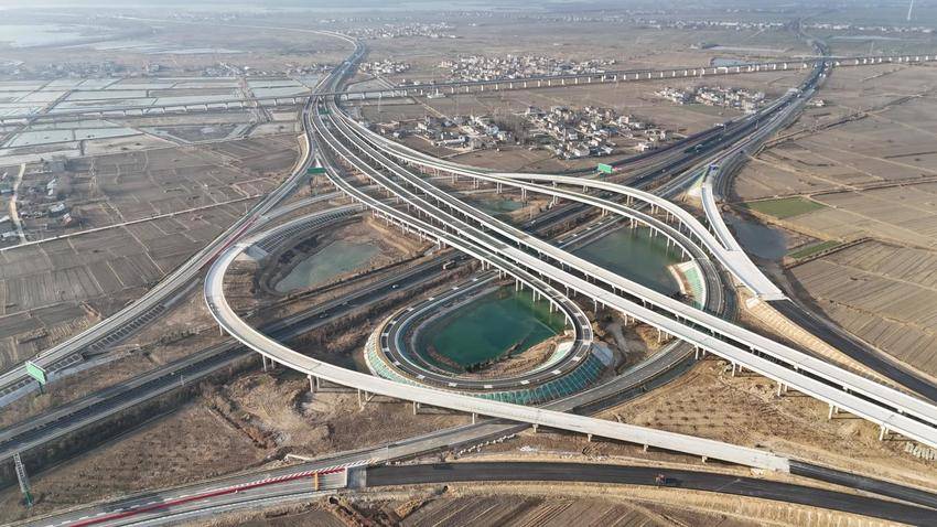 【交通强国】大道通衢贯南北！五蒙高速建成通车.docx