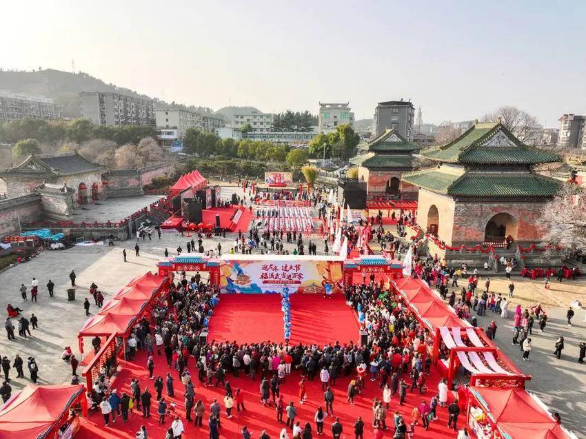 (定）来武当·祈五福，仙山纳福过大年！武当山2026元旦春节活动全攻略来了.docx