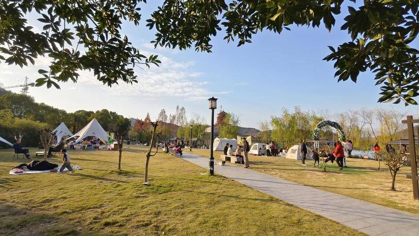 (定）来武当·祈五福，仙山纳福过大年！武当山2026元旦春节活动全攻略来了.docx