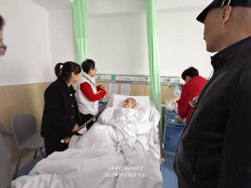 （陈红娟）柏临河路社区情暖康养中心，致敬革命前辈.docx