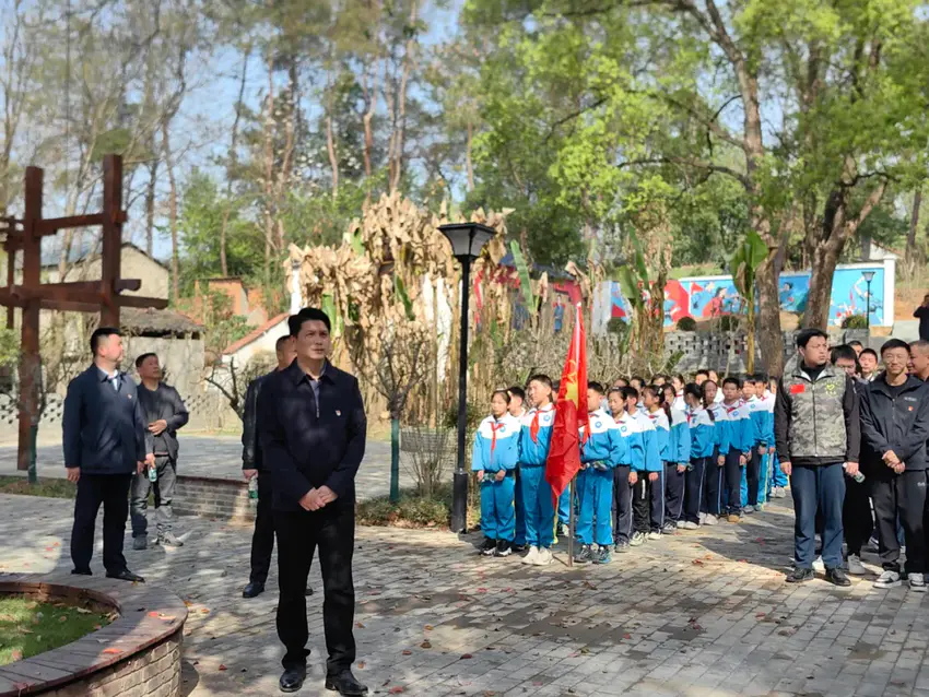 茗山乡：缅怀先烈寄哀思，红色精神永传承.docx