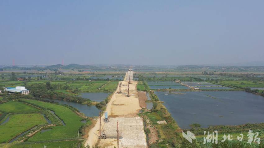 G347国道黄冈市巴河至蕲州公路工程（蕲春段）项目全长20.8公里