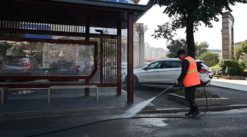 环卫专稿10.27 - 副本.doc