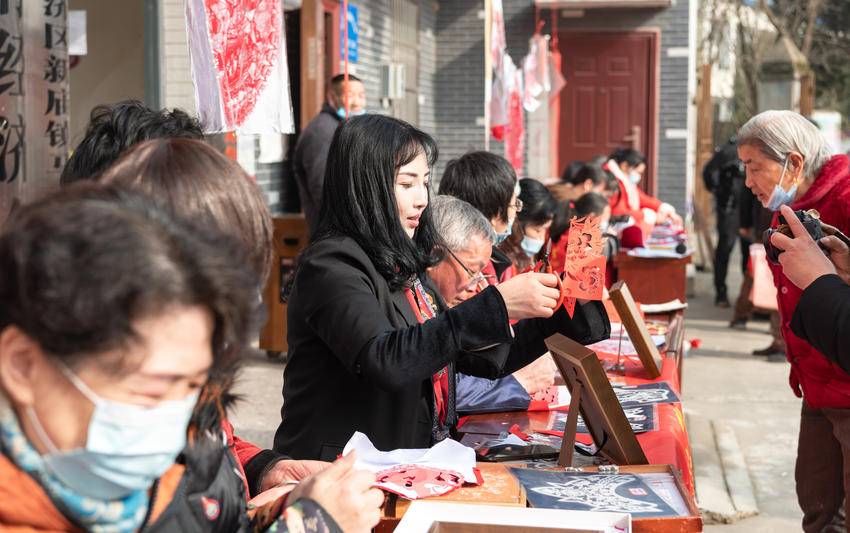 益赢雕花剪纸公益品牌塑造(1).doc