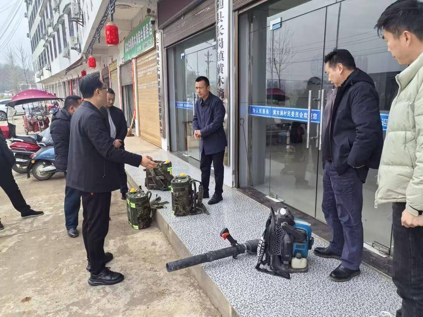 随县长岗镇：抓实清明森林防灭火 筑牢安全“防火墙”.doc