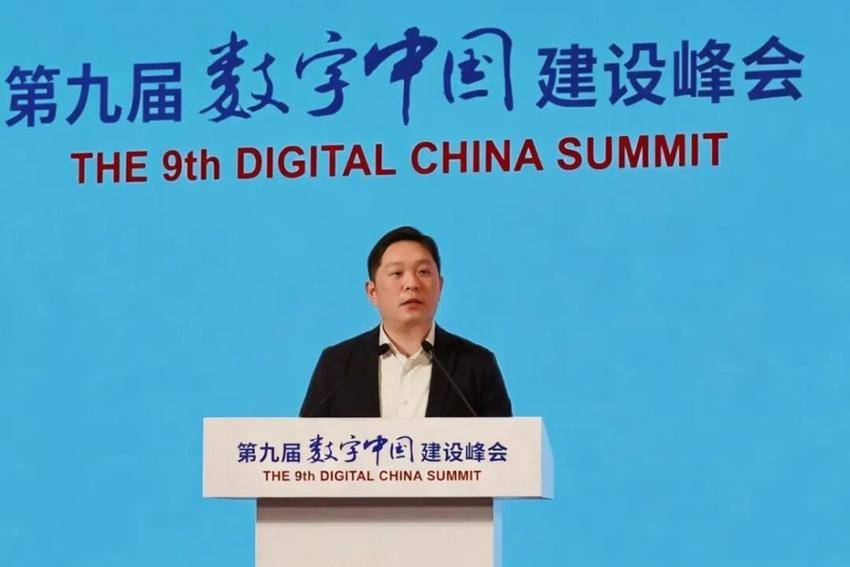 讯飞文旅亮相数字文化分论坛：AI智能体+运营，让游客与文化更贴近.doc