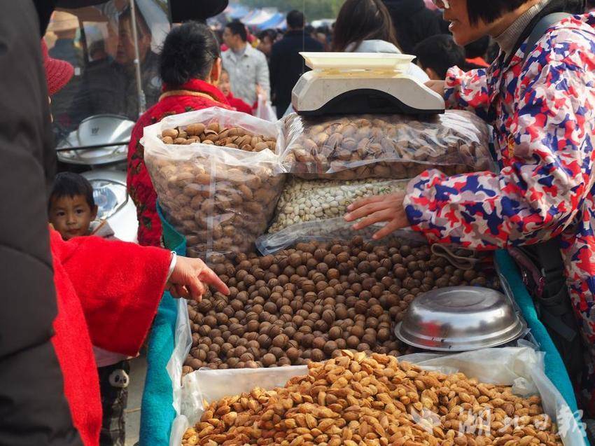 彭思镇的赶集密码与复兴脉动.docx