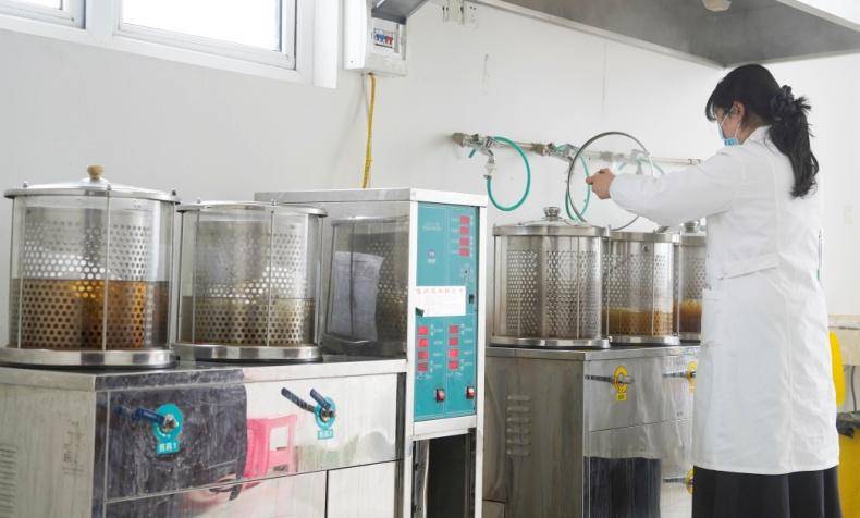 以赤诚服务 解除乡亲们的疾痛——皂市镇中心卫生院医疗惠民走笔.docx