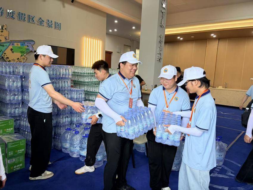 志愿服务·龙舟竞渡 志愿添彩——仙职青年助.docx