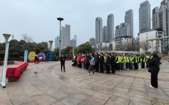 守护河湖生态洁净开展沿江岸线垃圾清洁整治宣传实践活动(1).doc