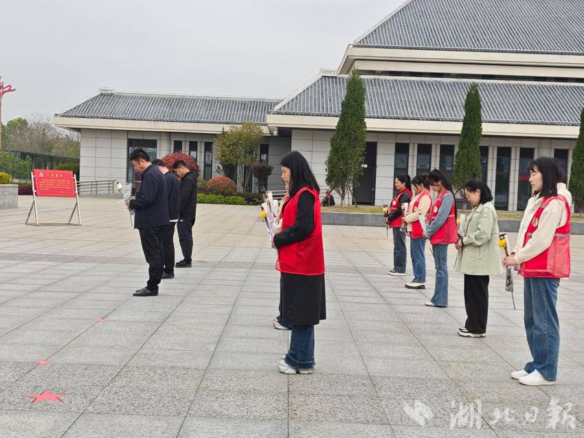 2026.4.2【岳陂·新风社】缅怀革命先烈传承红色基因.docx