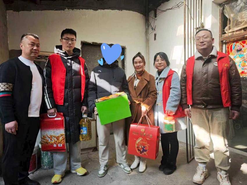 “岁寒情更深 慰问暖人心“困难群体新春慰问系列活动简报docx.docx