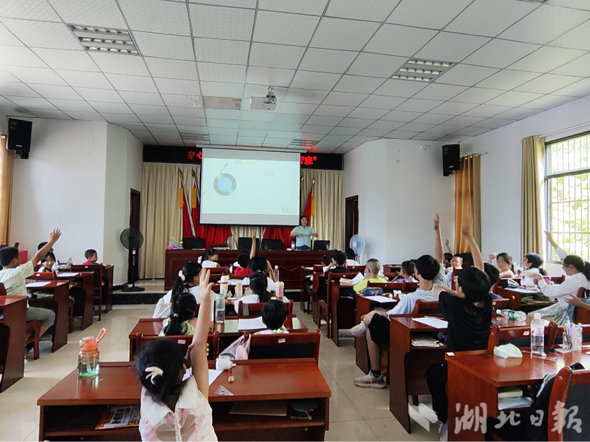 童声唱响夏日梦，乐韵润泽乡土情.docx