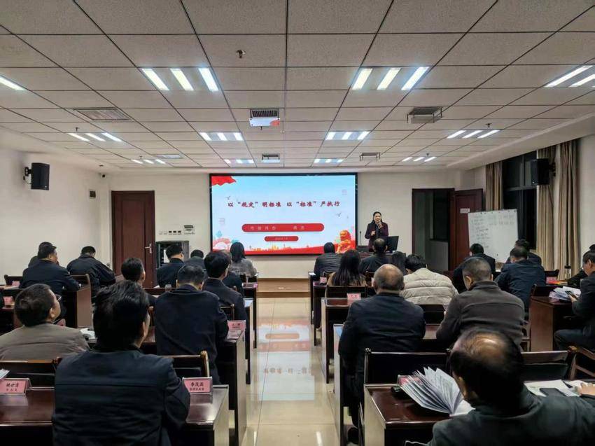 把讲台交给学员 以交流促进成长 (1).docx