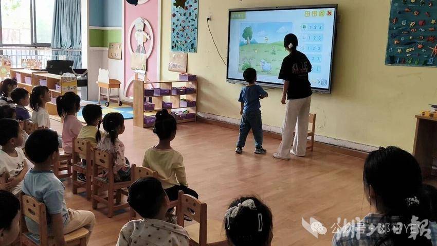 省幼师、长职双校学子齐聚邓平社区幼儿园，圆满完成实习历程.docx