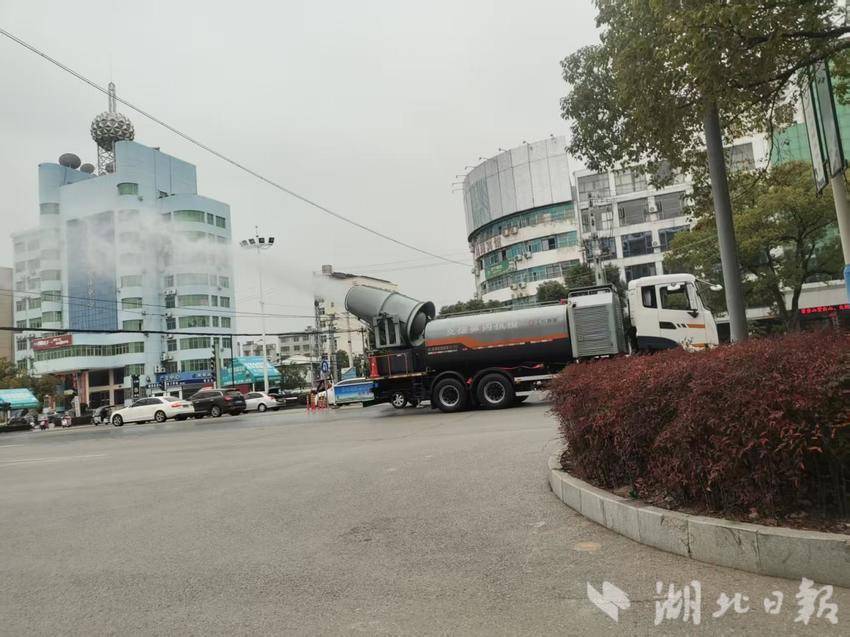 湖北蕲春环卫：“橙”风破浪 绘就城市新颜.docx