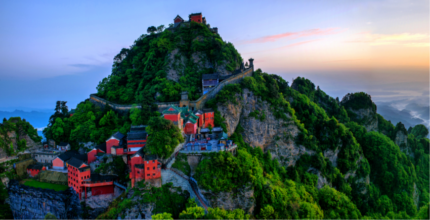 踏春赏景预约出行武当山发布2026清明节超全旅游攻略.docx