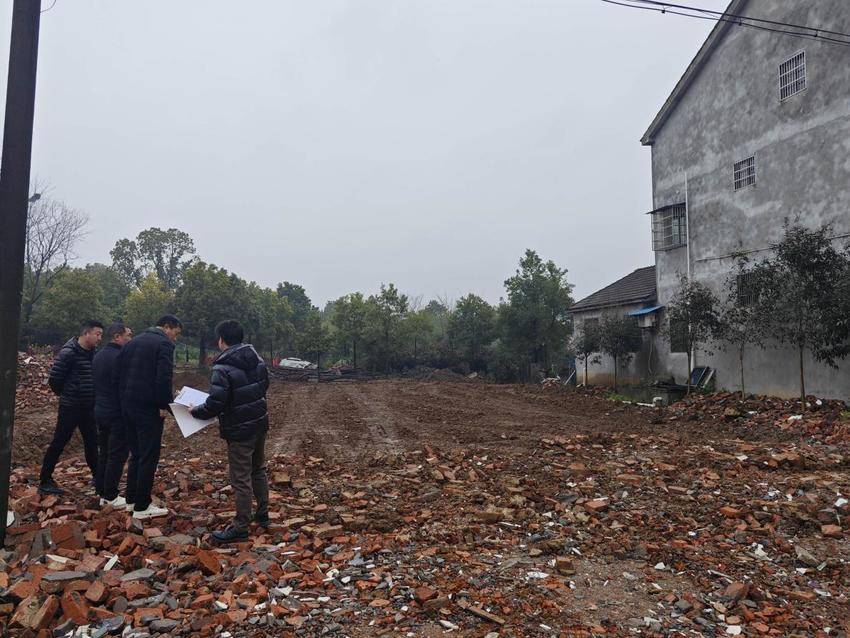 拧紧自建房“安全阀” 守好群众“安居线”.docx