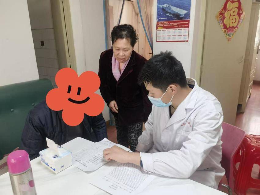 “医路相伴”入户诊疗志愿服务 暖心守护特殊老年群体健康.docx