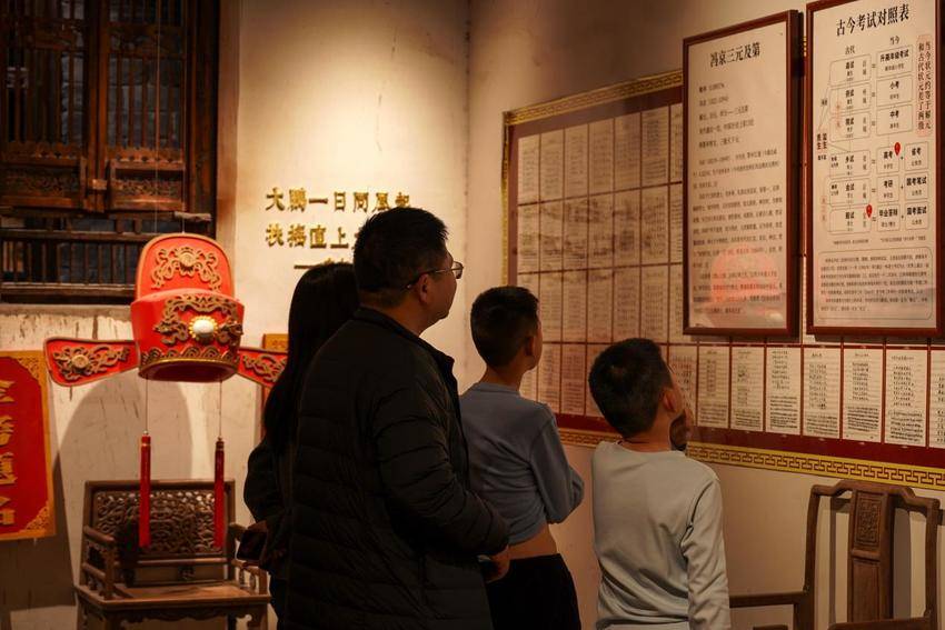 春节假期期间，超11万人次打卡！上冯古村马年新春，年味拉满，余韵悠长～.docx