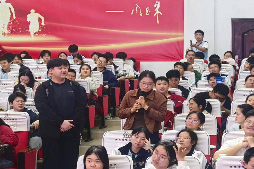 引名校资源，聚学长智慧，拓育人新路（定稿）.docx