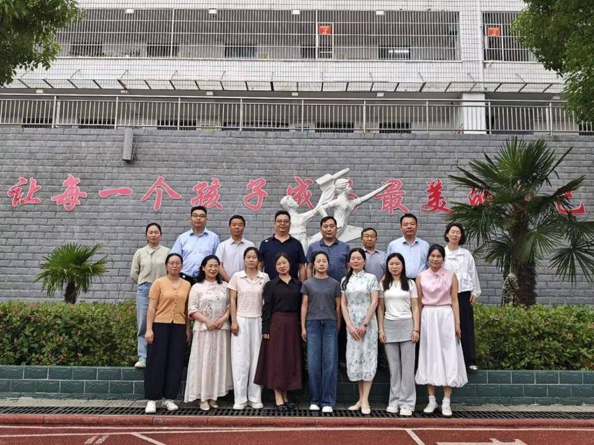 校际携手促均衡 帮扶交流共成长（2026.05郧西教联体工作简报）.docx