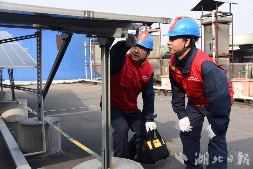 【过年期间供稿 建议初五】电力护航年味香 匠心美味赴万家(1).docx