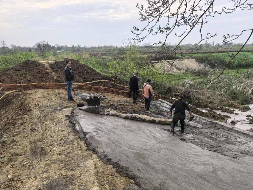 安陆市李店镇：清渠检修忙 春灌有保障.docx