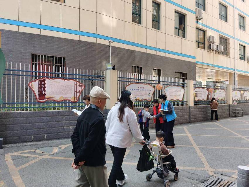 守护青春不“毒”行！大公桥街道社区戒毒康复中心开展禁毒知识“流动课堂”.doc