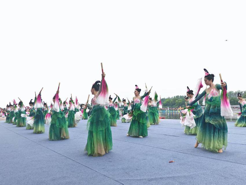 志愿服务·龙舟竞渡 志愿添彩——仙职青年助.docx