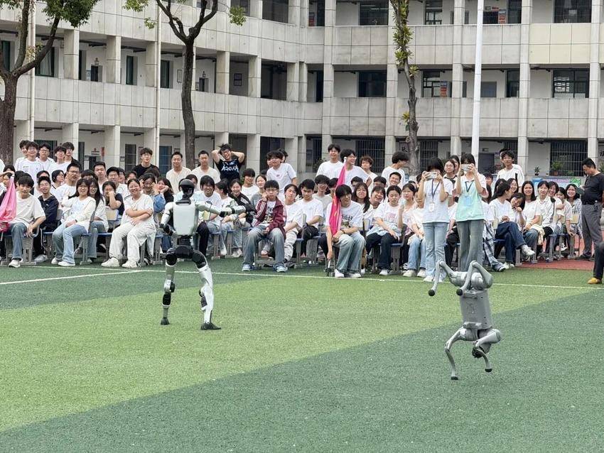 沙嘴街道辖区两所学校探索0518.docx