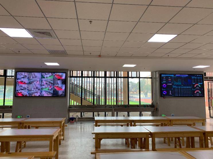 4-一一餐热饭护成长 让孩子们吃得饱吃得好.docx