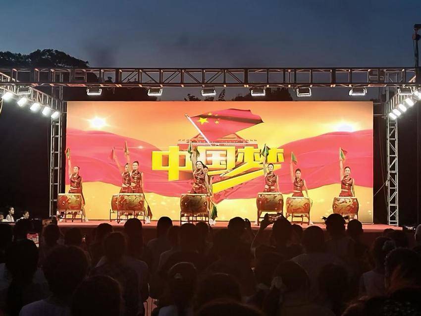 致敬军旅 礼赞初心！我镇庆祝建军99周年文艺汇演精彩上演.docx