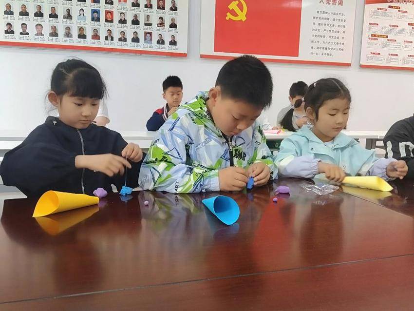 ������������캽վ��ͯ���׷���•�ж�ĸ�׽ڣ�ͼ�ģ�.docx