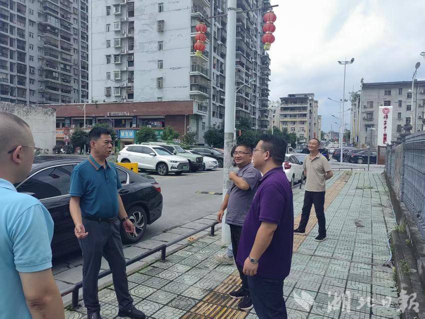 人大代表履职“通堵点” 微循环铺就“幸福路”.docx