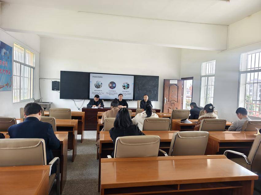 淅河第二小学光化校区成功举办教师活力课堂建设专题培训活动.docx