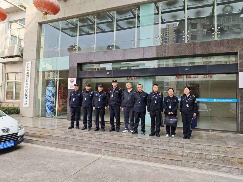 27期简报（守护消费安全 共筑放心市场——我市交通综合执法支队联合多部门开展3·15机动车维修市场专项整治行动 ）.doc