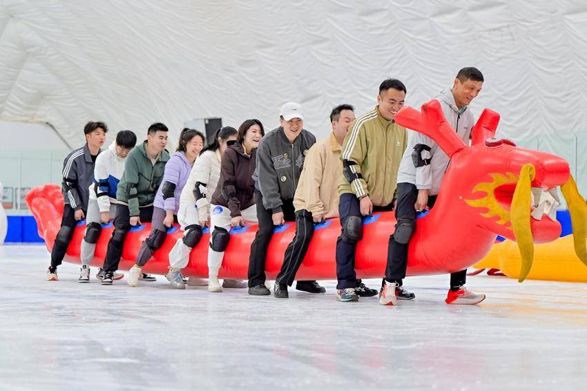 燃情冰雪 逐梦光谷，以青春之力绘就城市发展新图景(湖北日报).docx