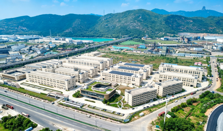 补链强链聚势能！多家企业集中签约入驻湖北新型绿色智能表面处理产业园.docx