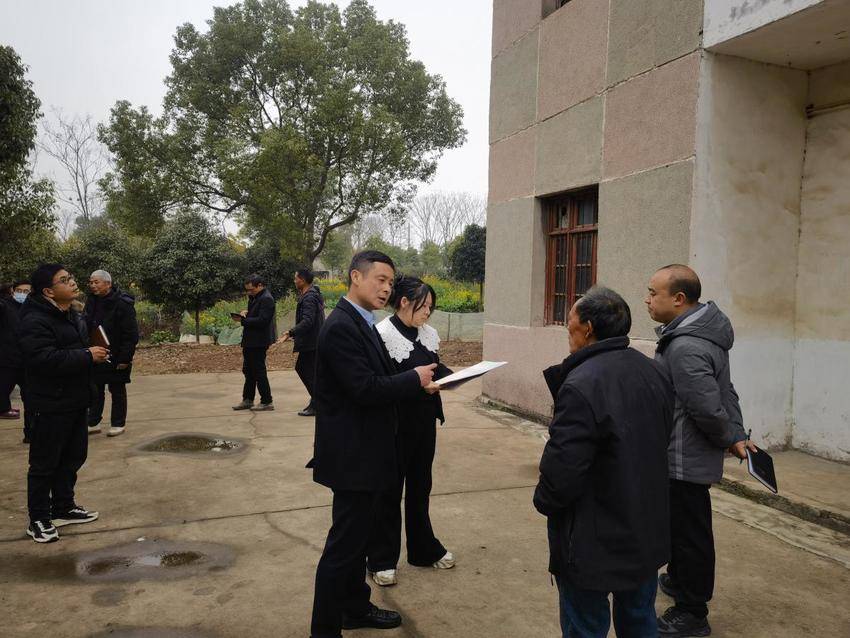 拧紧自建房“安全阀” 守好群众“安居线”.docx